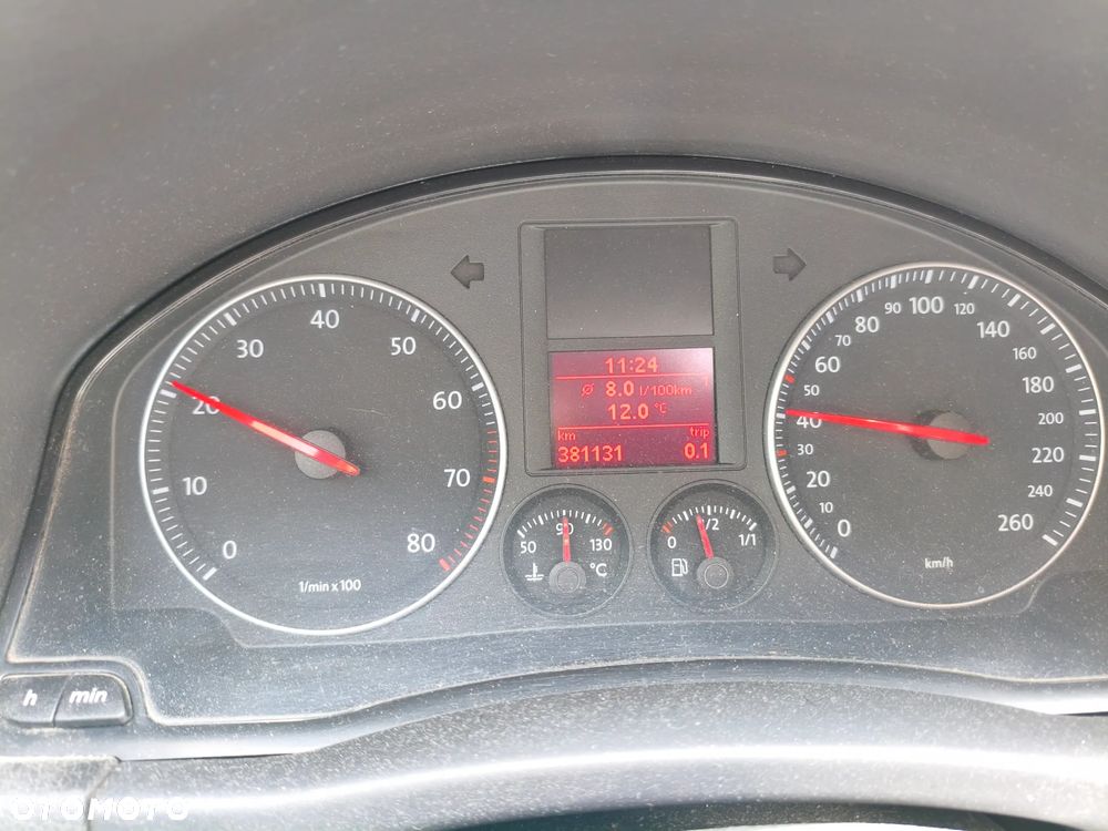 Volkswagen Golf 1.6 Trendline - 11