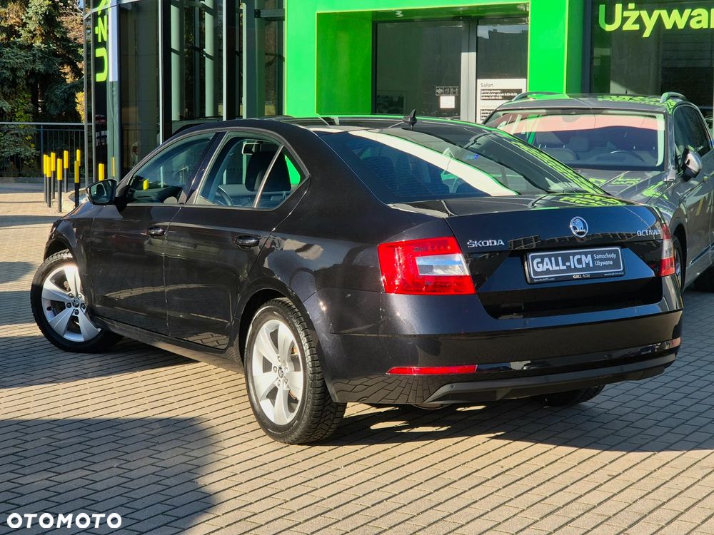 Skoda Octavia 1.4 TSI Ambition - 6