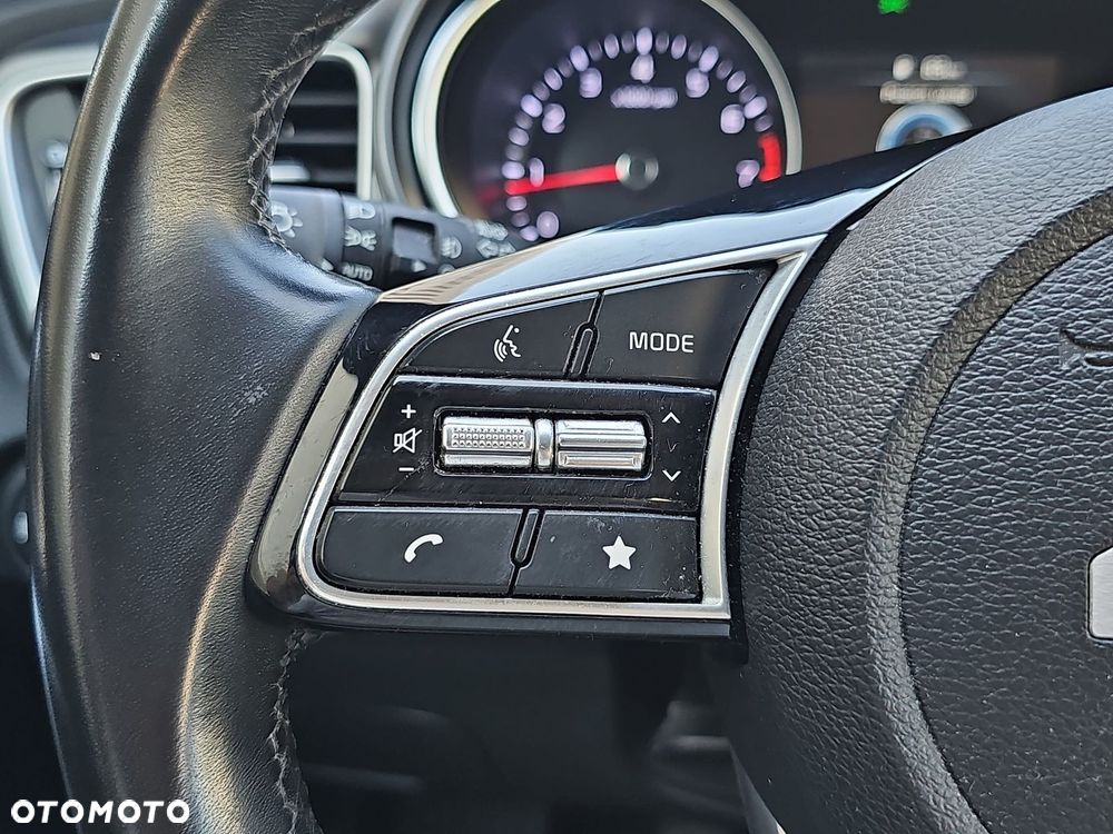 Kia Ceed 1.5 T-GDI M - 12