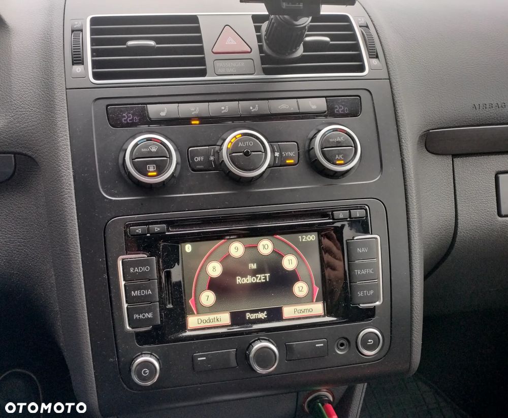 Volkswagen Touran 1.6 TDI DPF Cross DSG - 16