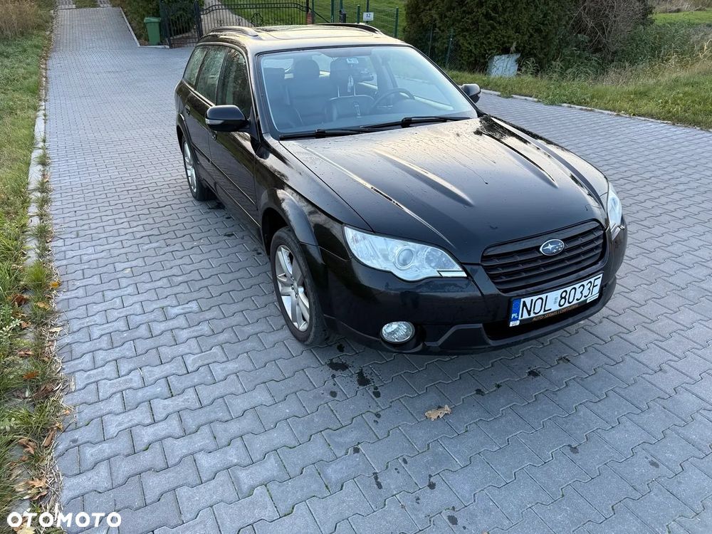 Subaru Outback - 1