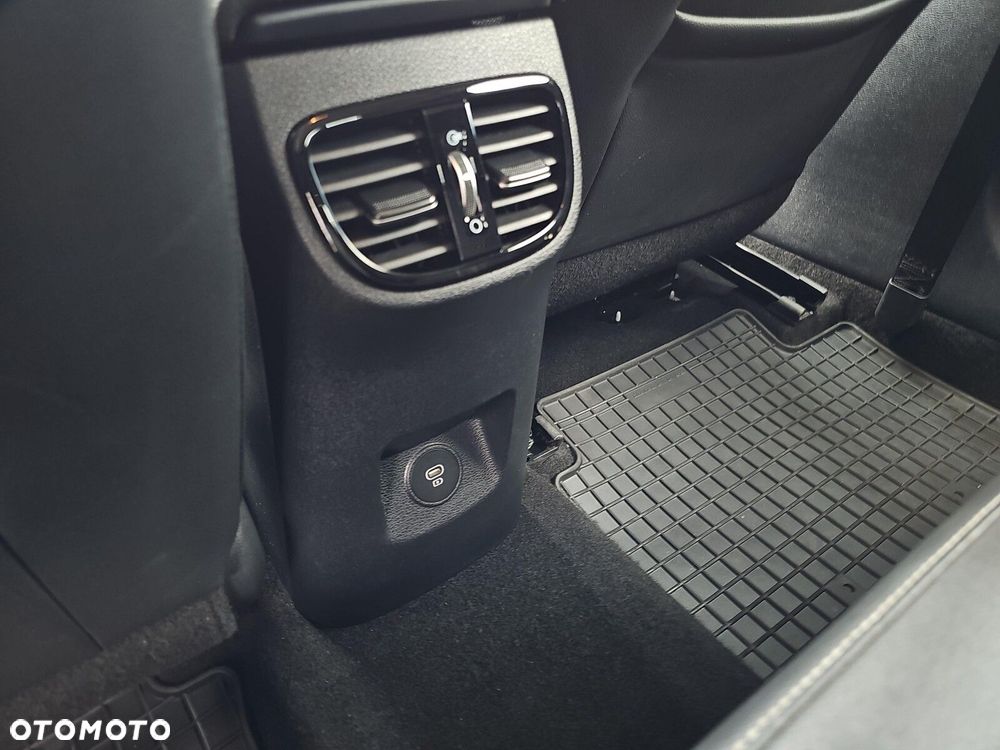 Kia XCeed 1.5 T-GDI Business Line - 41