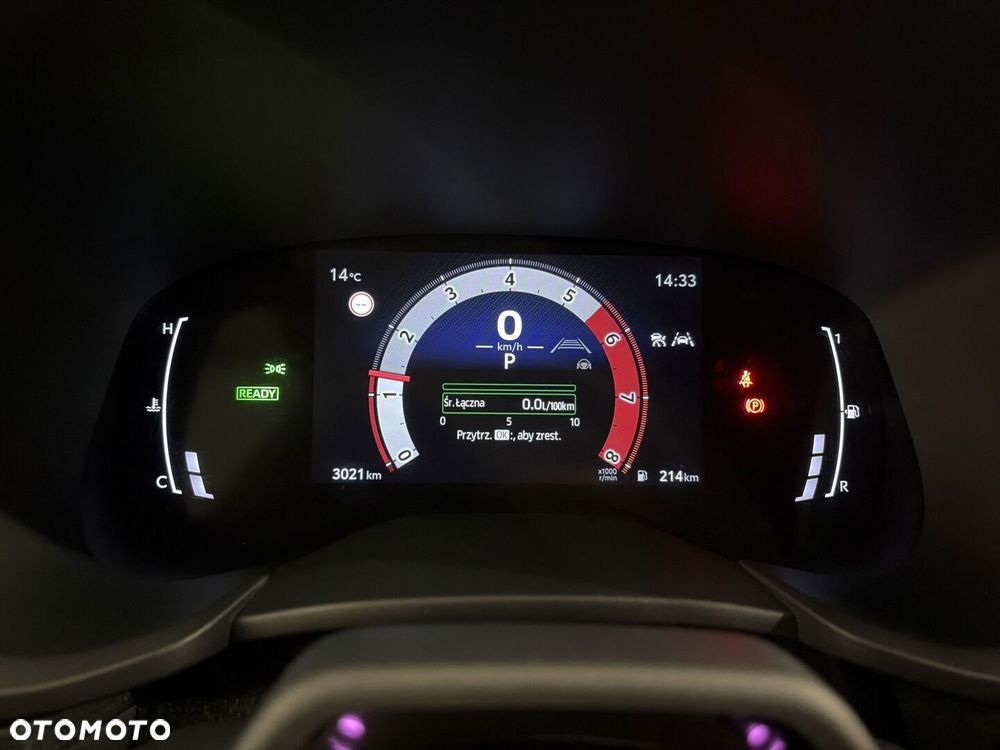 Toyota Aygo X Hybrid 1.5 Style e-CVT - 16