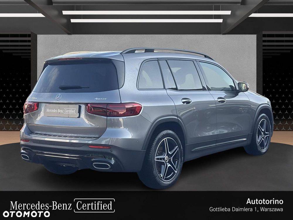 Mercedes-Benz GLB - 5