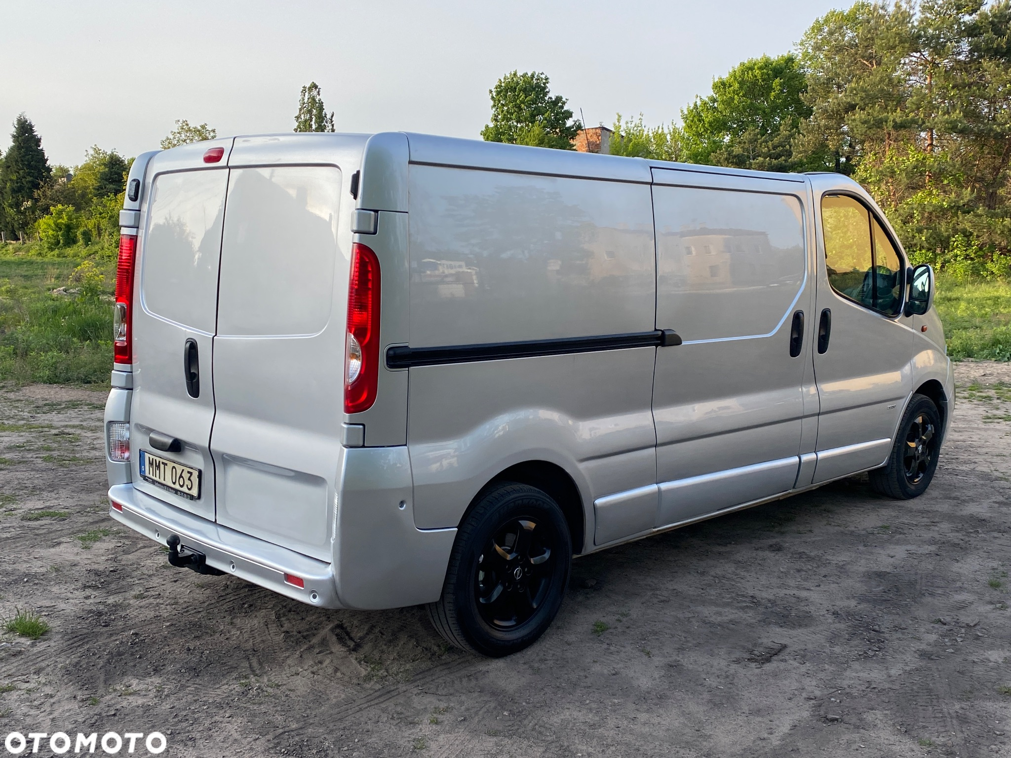 Opel VIVARO - 11