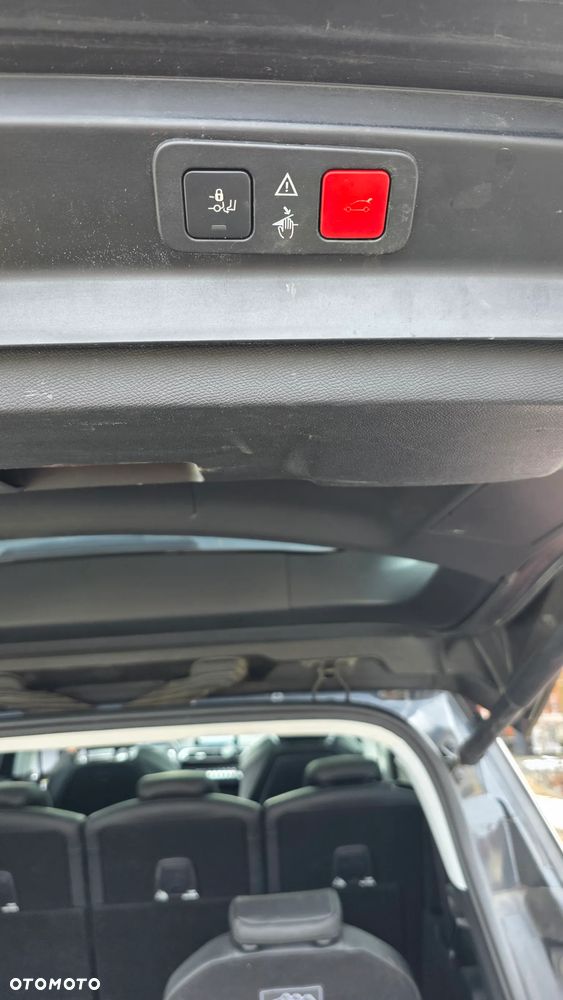 Peugeot 5008 1.5 BlueHDI Crossway S&S EAT8 - 23