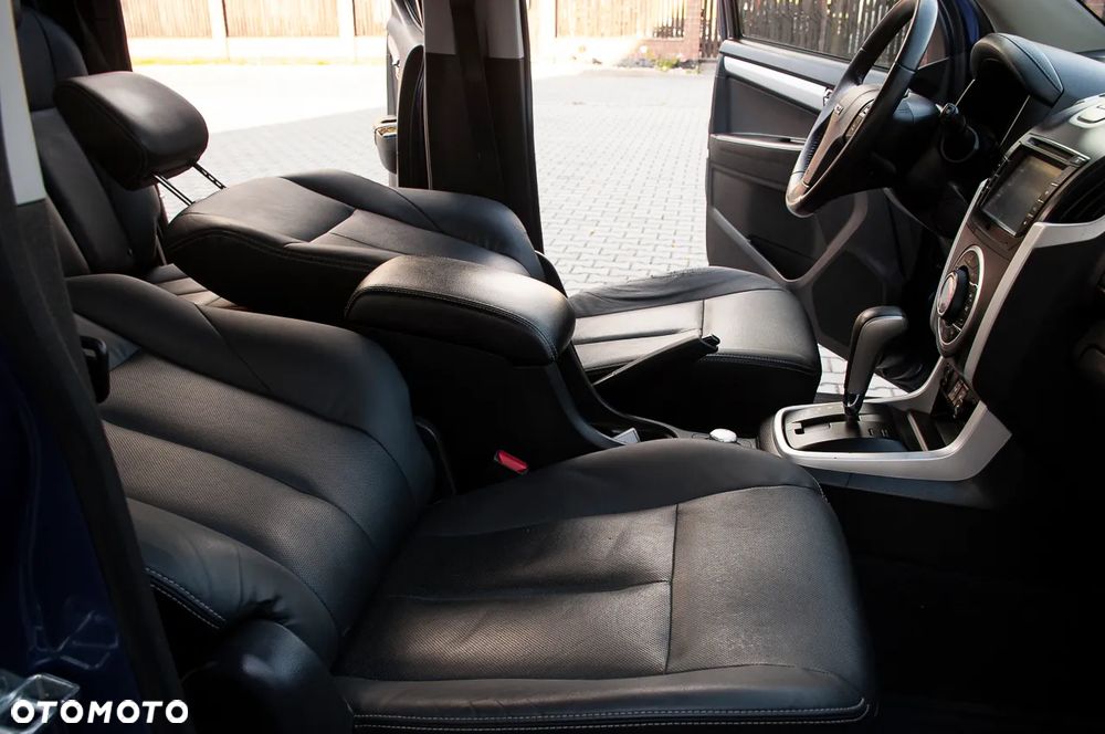 Isuzu D-Max 1.9 DC LS+ - 9