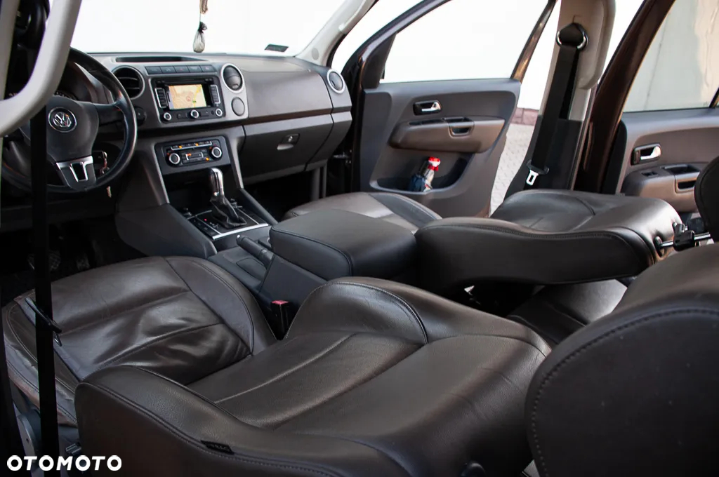 Volkswagen Amarok DC 2.0 BiTDI 4Mot Highline - 25
