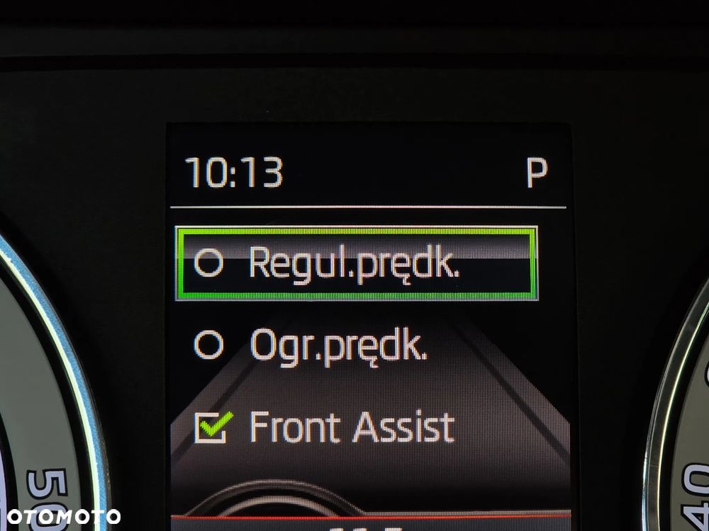 Skoda Superb 2.0 TDI SCR Sportline DSG - 25
