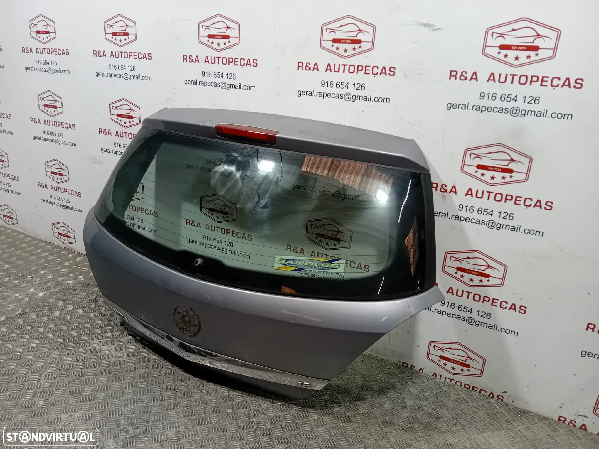 Tampa Porta Mala Opel Astra H Original - 4