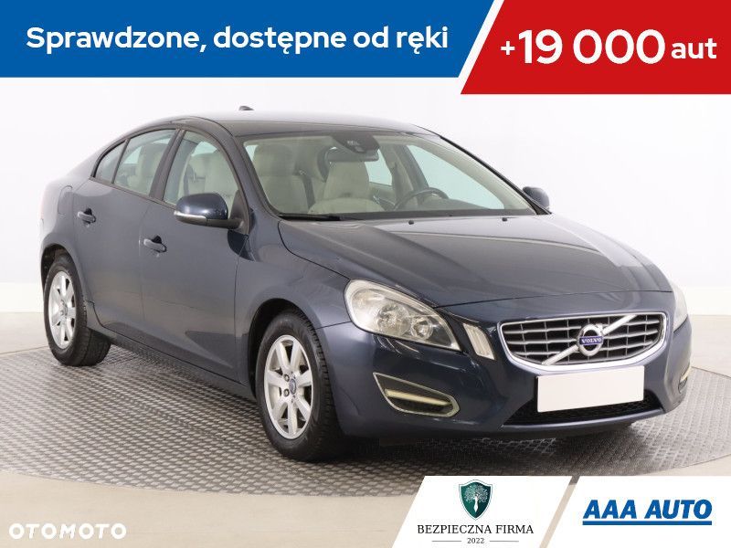 Volvo S60 - 2