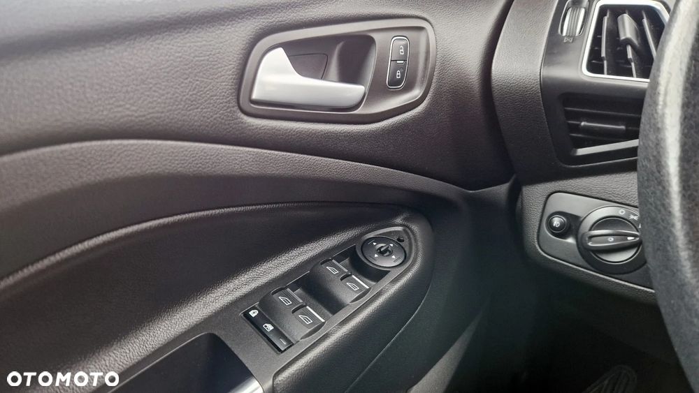 Ford Kuga 1.5 EcoBoost FWD Titanium ASS MMT6 - 16