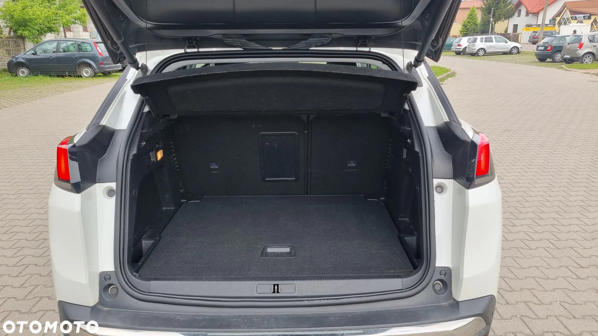 Peugeot 3008 BlueHDi 180 Stop & Start EAT8 Allure - 6