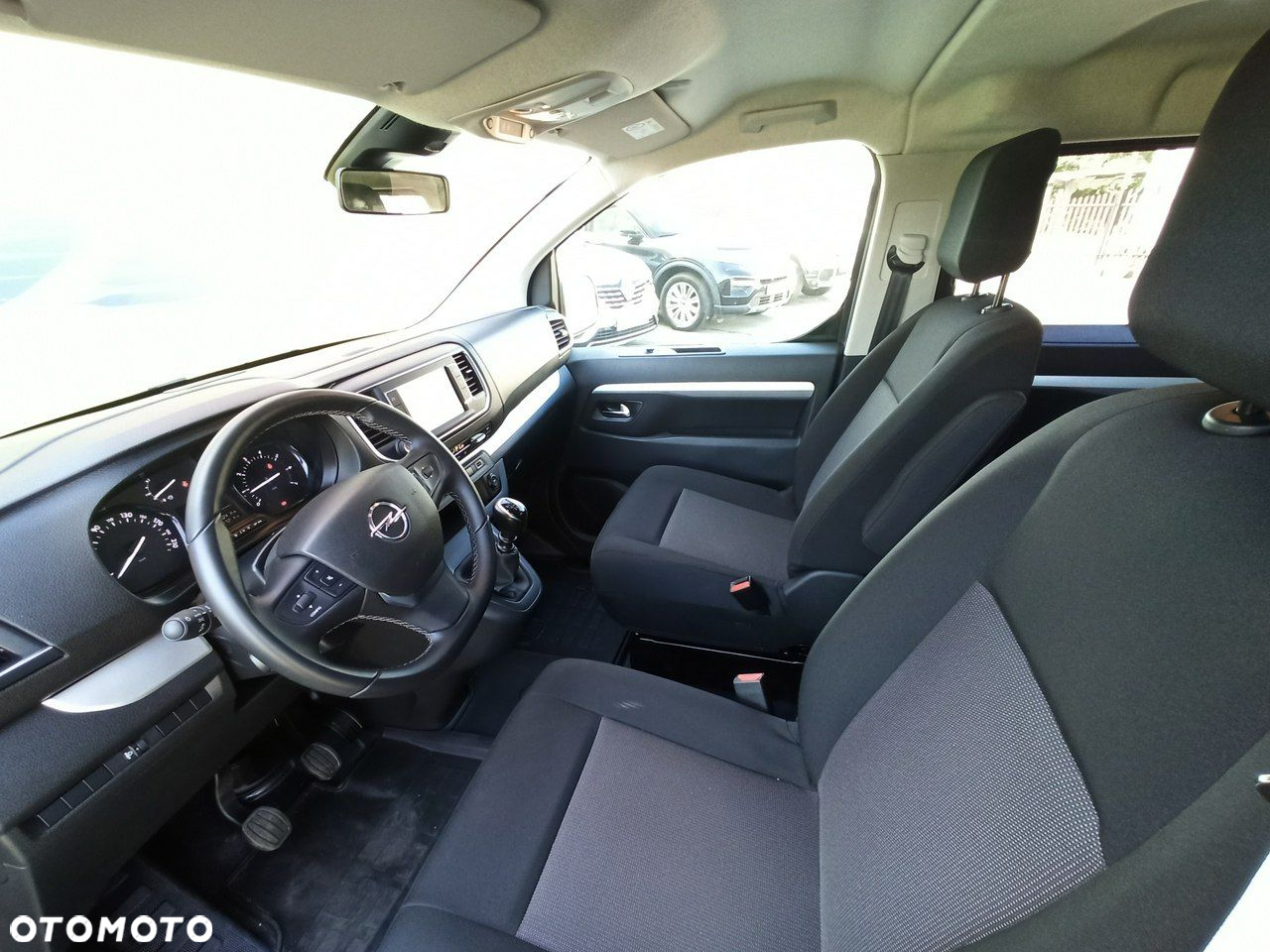 Opel Vivaro - 7