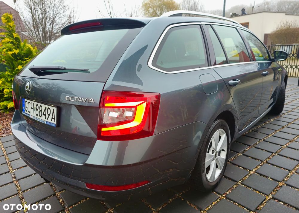 Skoda Octavia 1.4 TSI Style DSG - 6