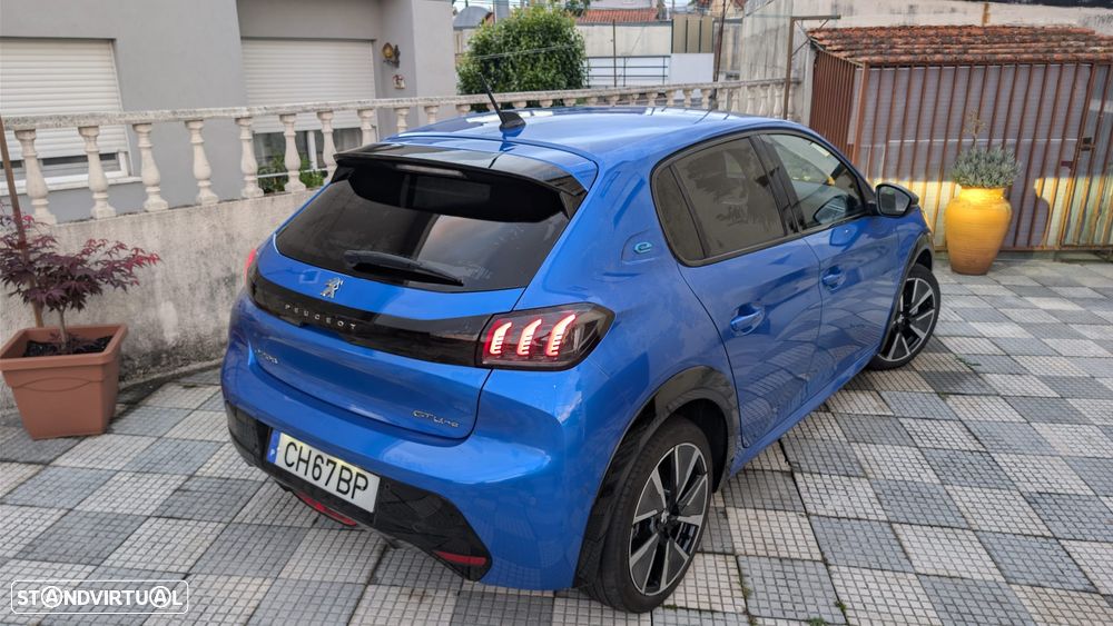 Peugeot e-208 50 kWh GT - 2
