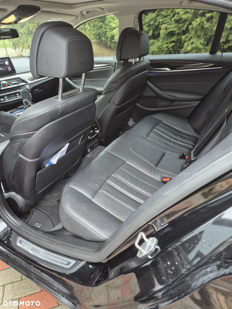 BMW Seria 5 530i GPF Luxury Line - 7