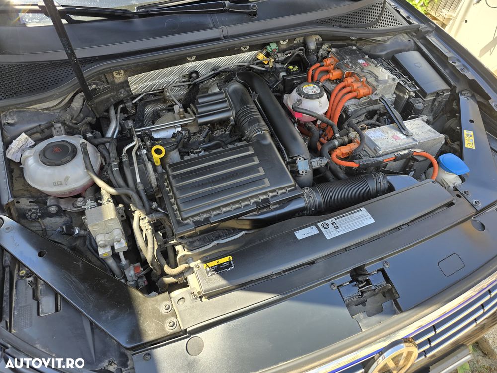 Volkswagen Passat 1.4 TSI DSG GTE - 32
