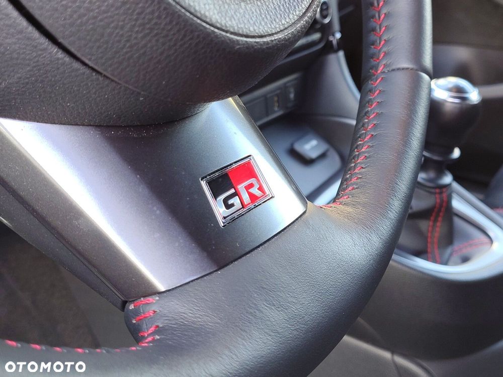 Toyota Yaris GR 1.6 Dynamic - 20