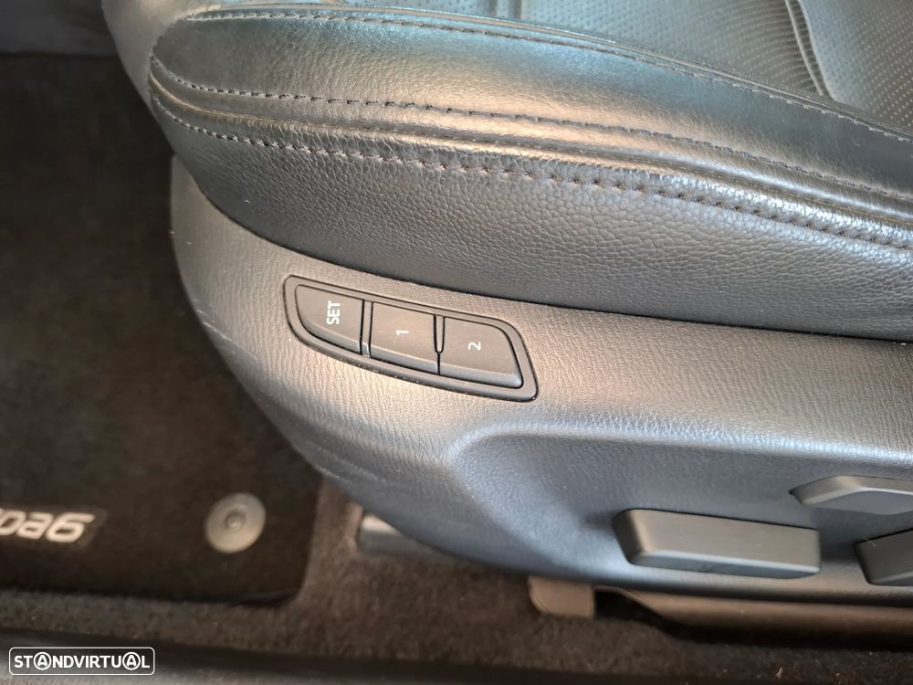 Mazda 6 M6 2.2 SKY-D Excellence AT P.Leather+Cruise Pack+TAE+Navi - 24