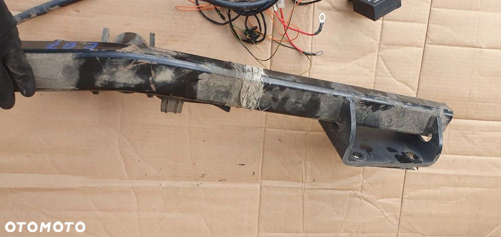 Hak holowniczy odpinany belka bez kuli instalacja moduł BMW I E81 506737 - 7