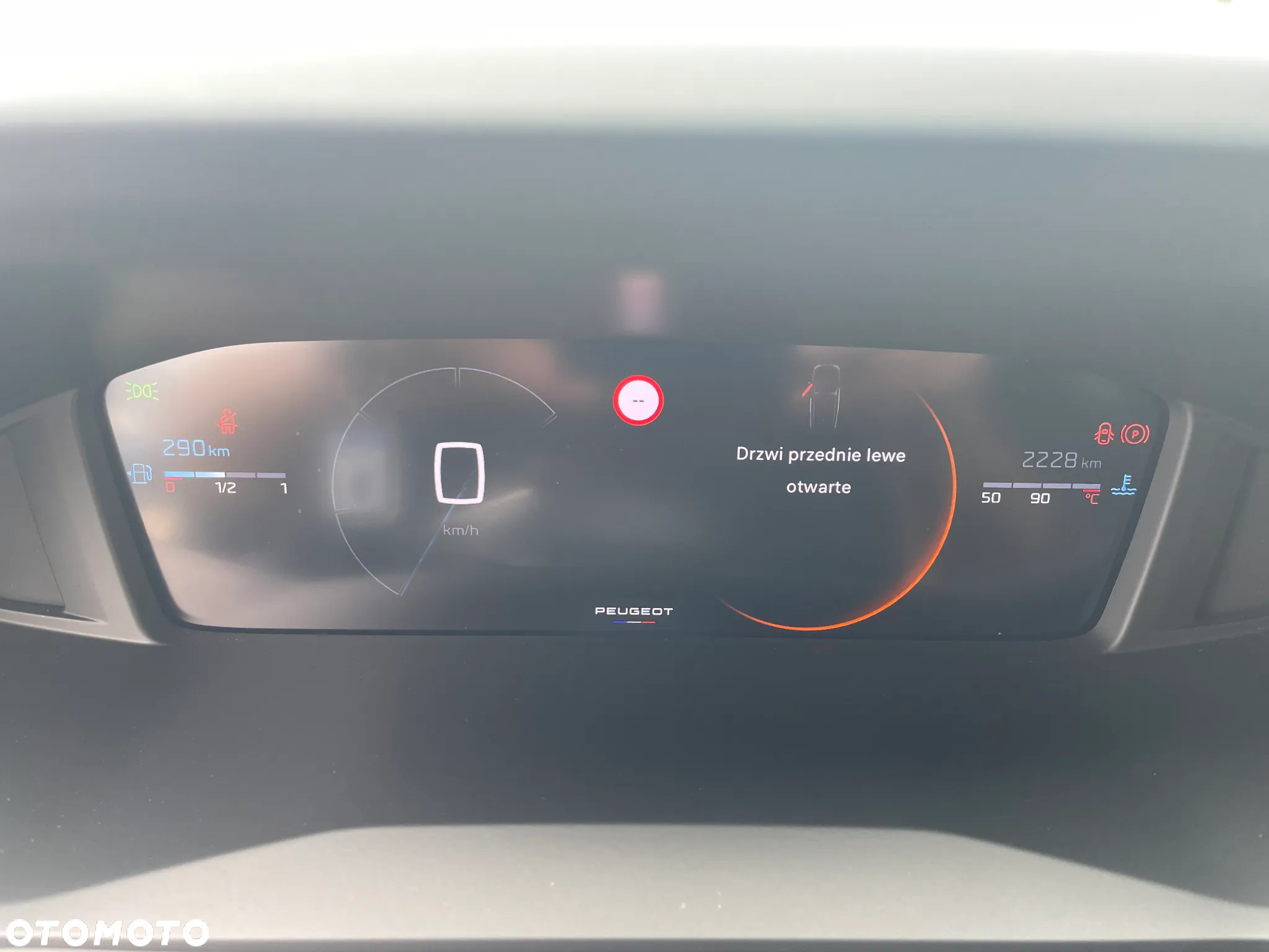 Peugeot 2008 PureTech 100 Allure S&S BVM6 - 6