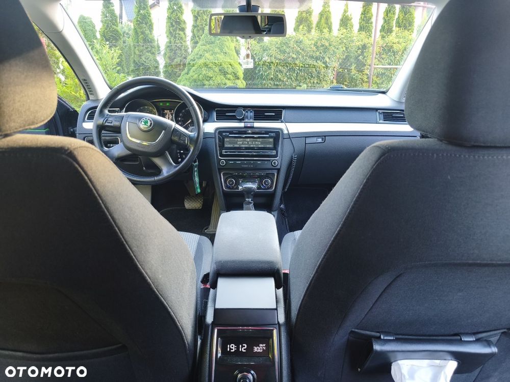 Skoda Superb - 8
