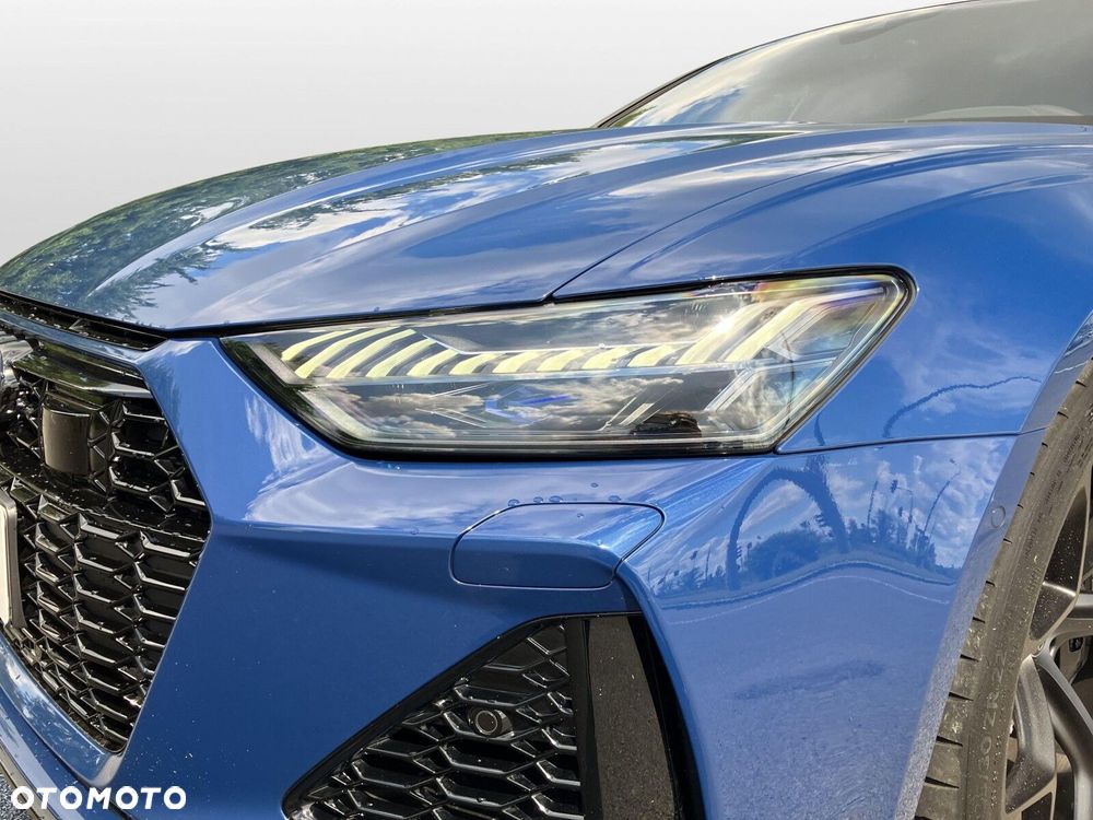 Audi RS6 Avant - 26