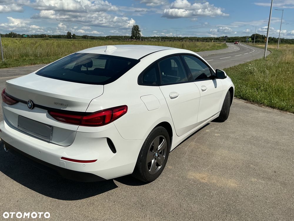 BMW Seria 2 216d - 8