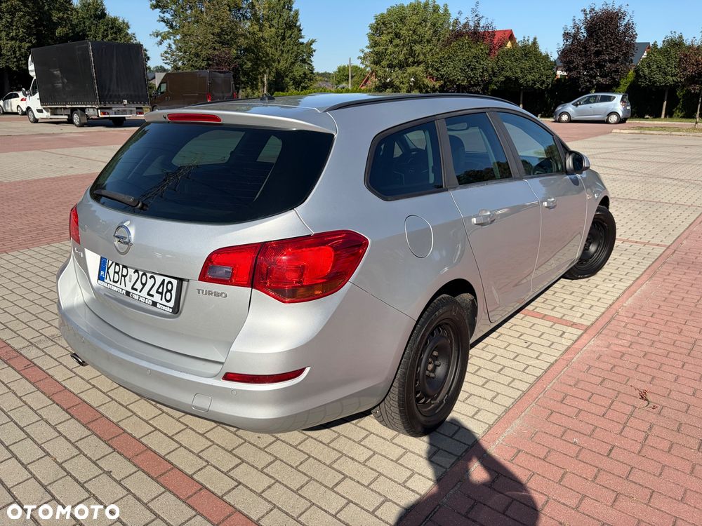 Opel Astra 1.4 Turbo - 8