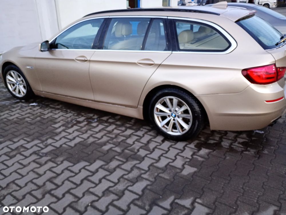 BMW Seria 5 520d - 12