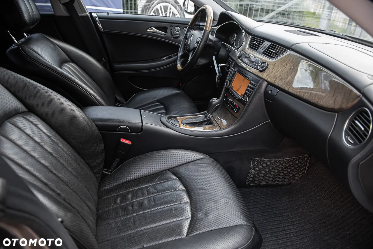 Mercedes-Benz CLS 350 CGI 7G-TRONIC Grand Edition - 31