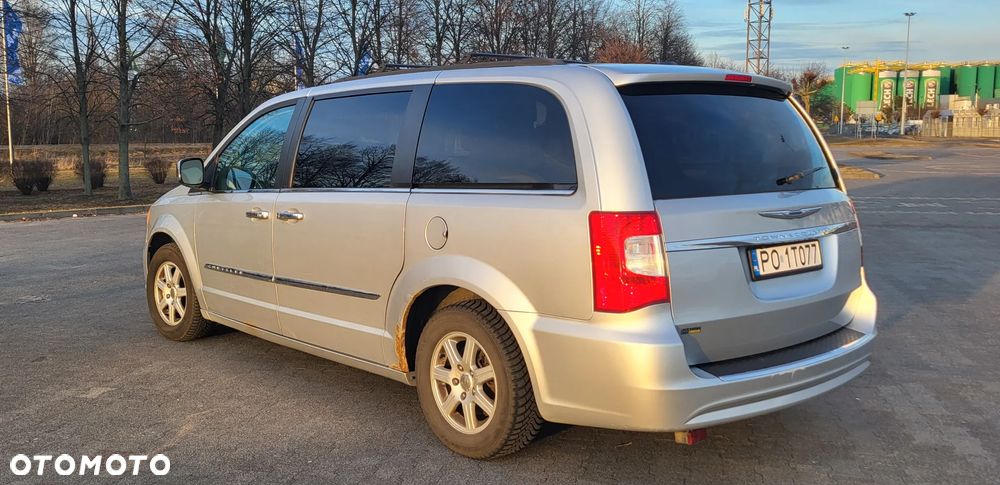 Chrysler Town & Country 3.6 Touring - 4