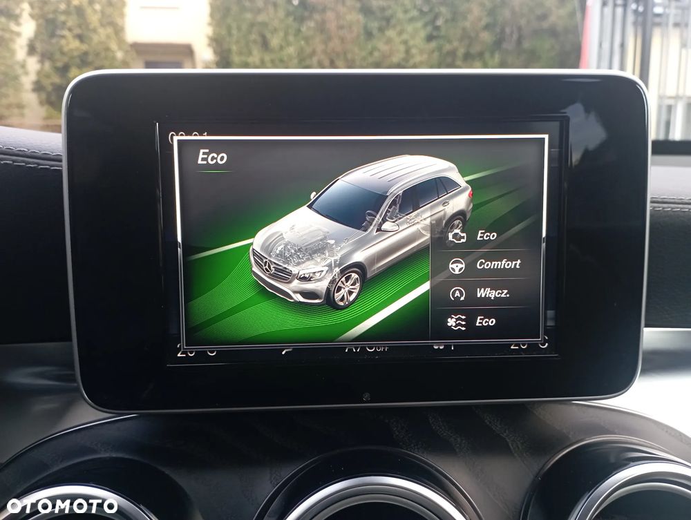 Mercedes-Benz GLC 250 4-Matic - 20
