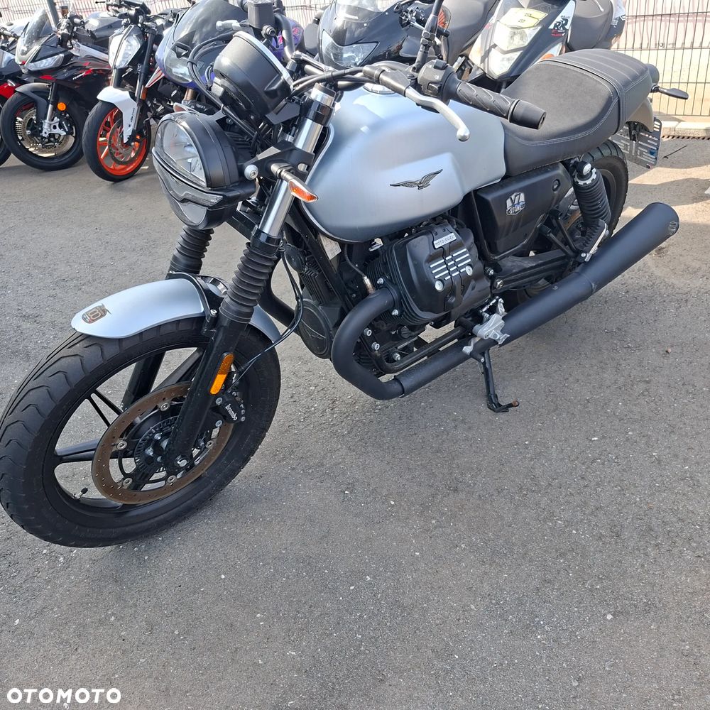 Moto Guzzi V7 - 5