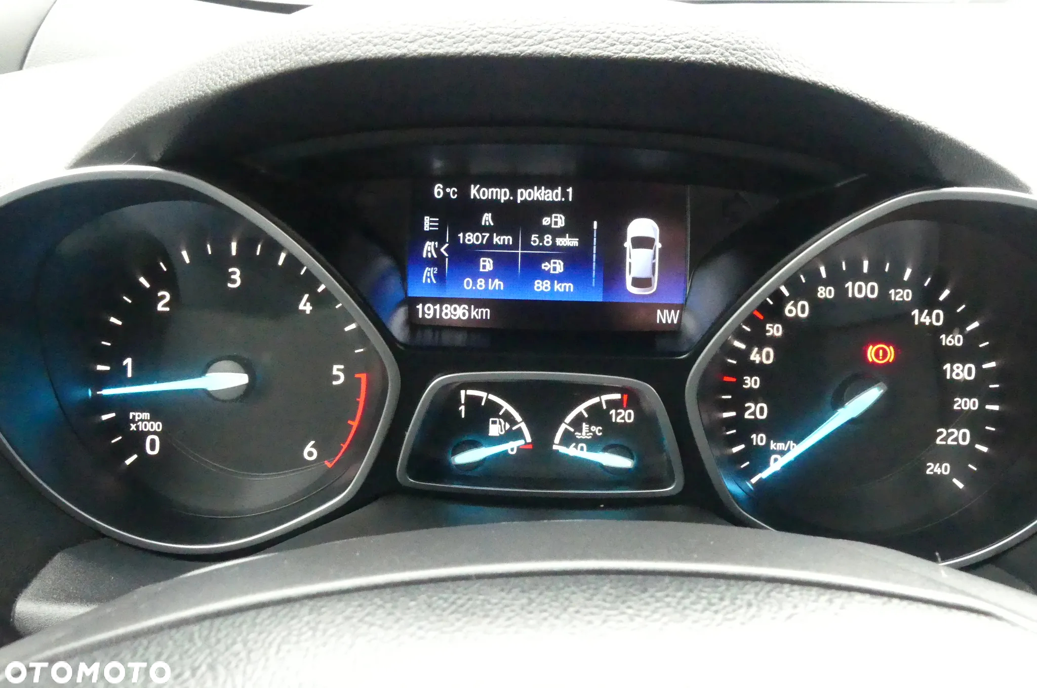 Ford Kuga 2.0 TDCi FWD ST-Line - 10