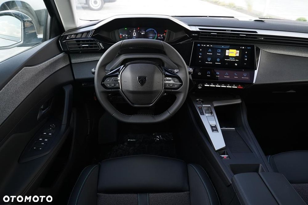 Peugeot 408 1.2 PureTech mHEV Allure S&S e-DSC6 - 12