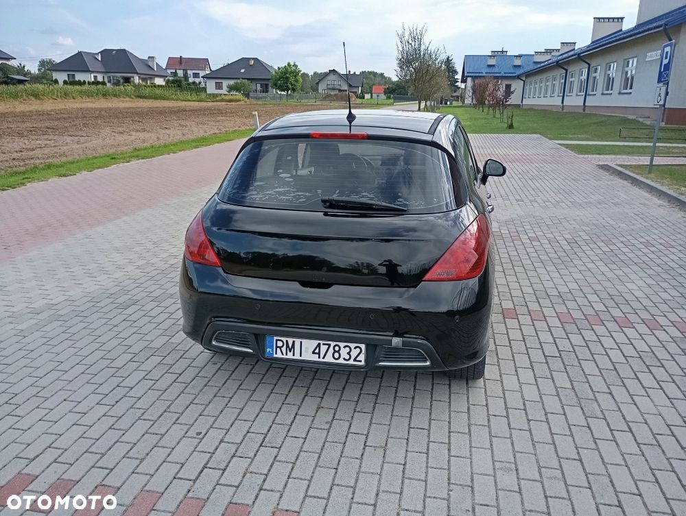 Peugeot 308 - 3