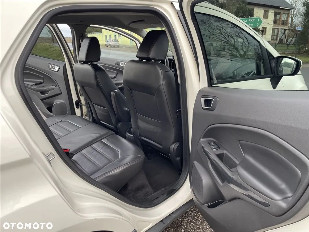 Ford EcoSport - 30