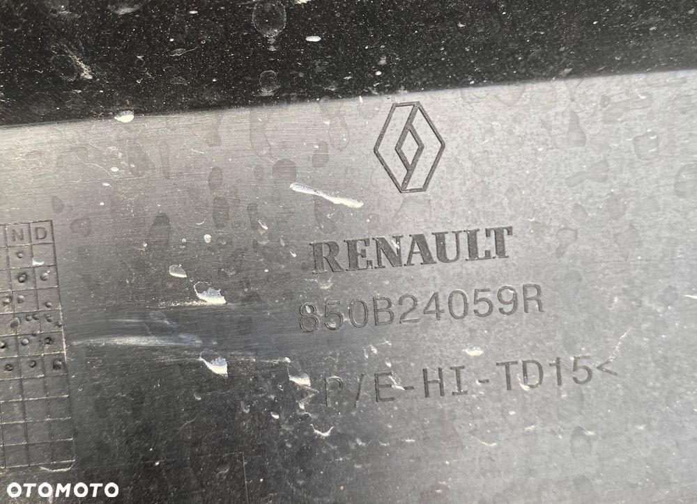 RENAULT CAPTUR 2 II NAKŁADKA DOKŁADKA LISTWA SPOILER ZDERZAKA TYLNEGO TYŁ dyfuzor zderzak tylny tylni tył chrom chromy listwa chromowa - 5