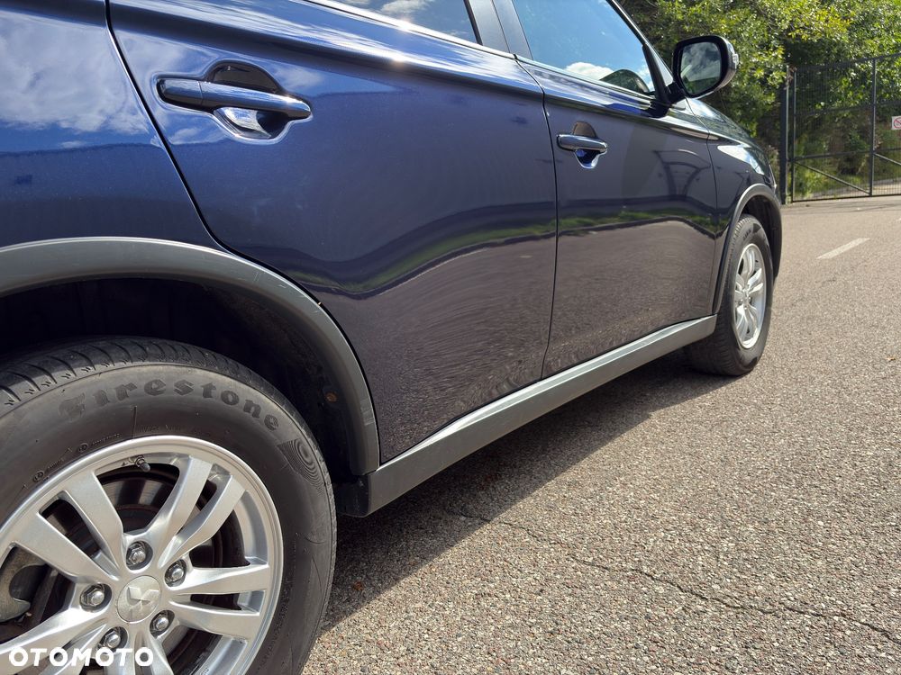 Mitsubishi Outlander 2.2 DID Intense + 4WD - 12