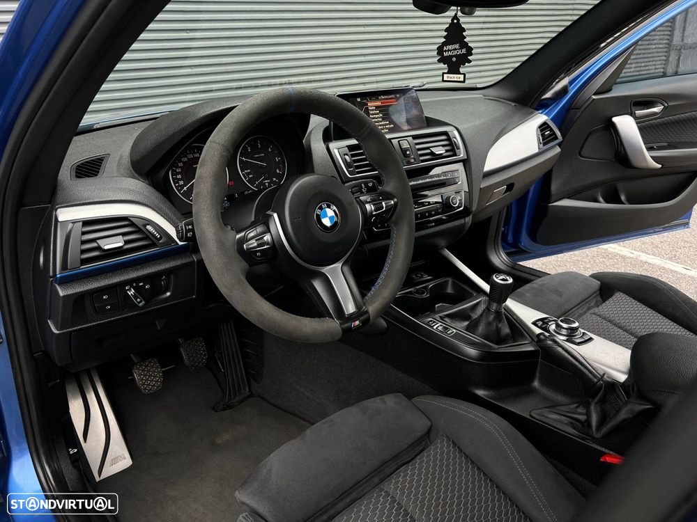 BMW 116 d Pack M - 12