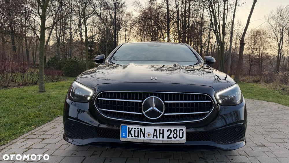 Mercedes-Benz Klasa E 220 d 9G-TRONIC - 20