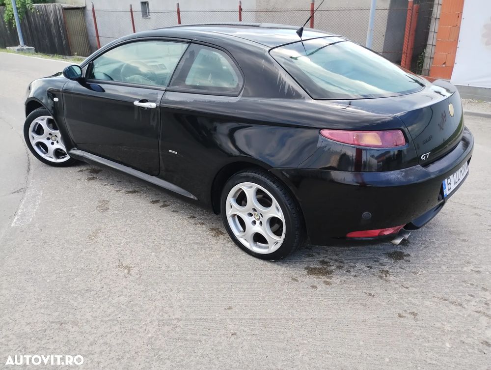 Alfa Romeo GT 1.9 JTD M-Jet Progression - 9
