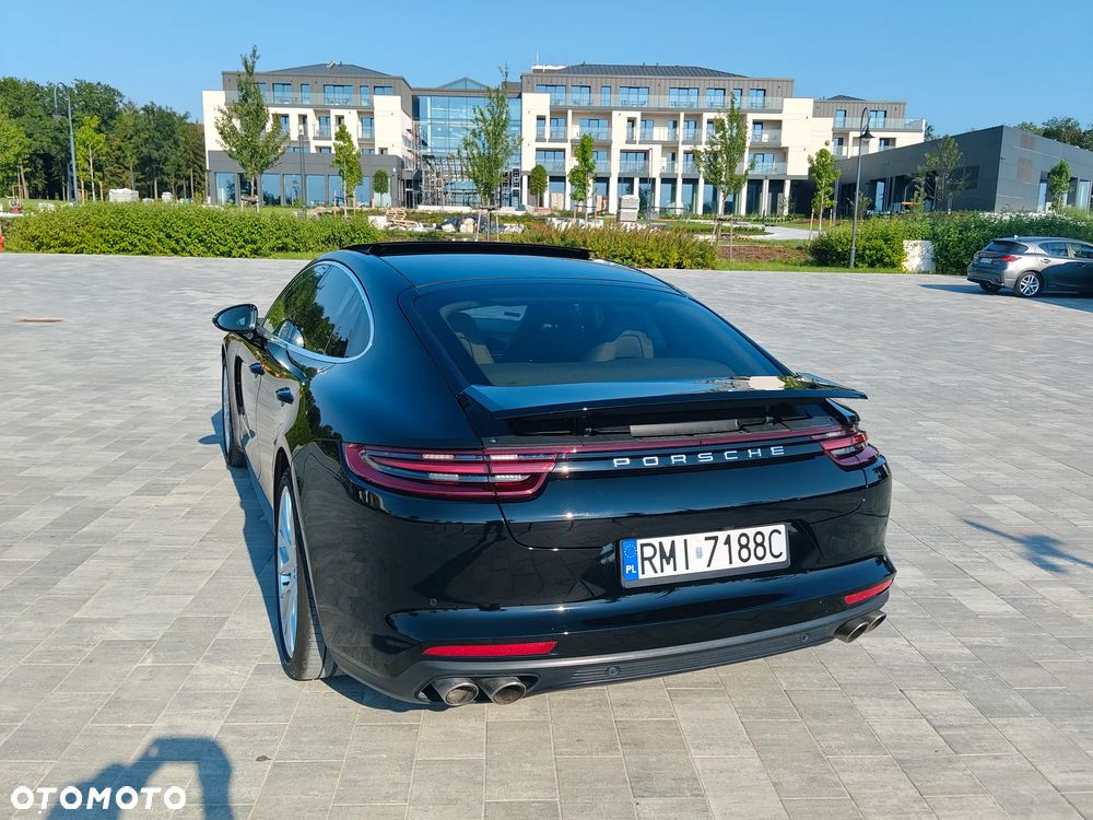 Porsche Panamera 4S Diesel - 3