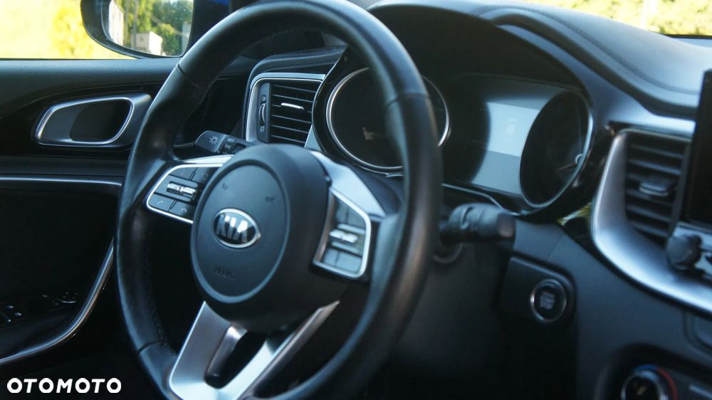 Kia XCeed 1.5 T-GDI L Business Line - 5