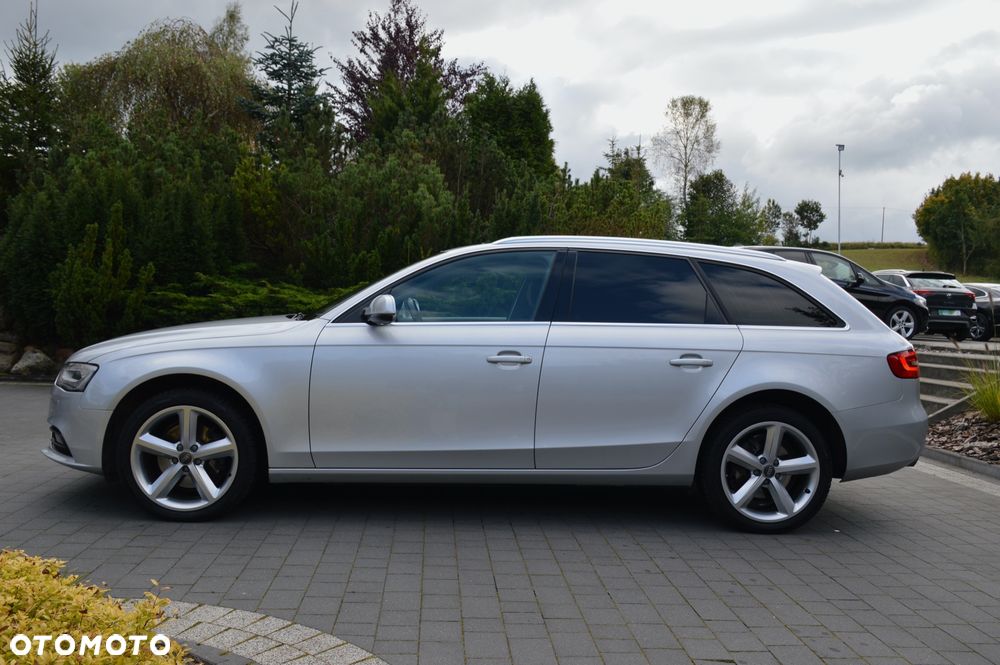 Audi A4 - 4