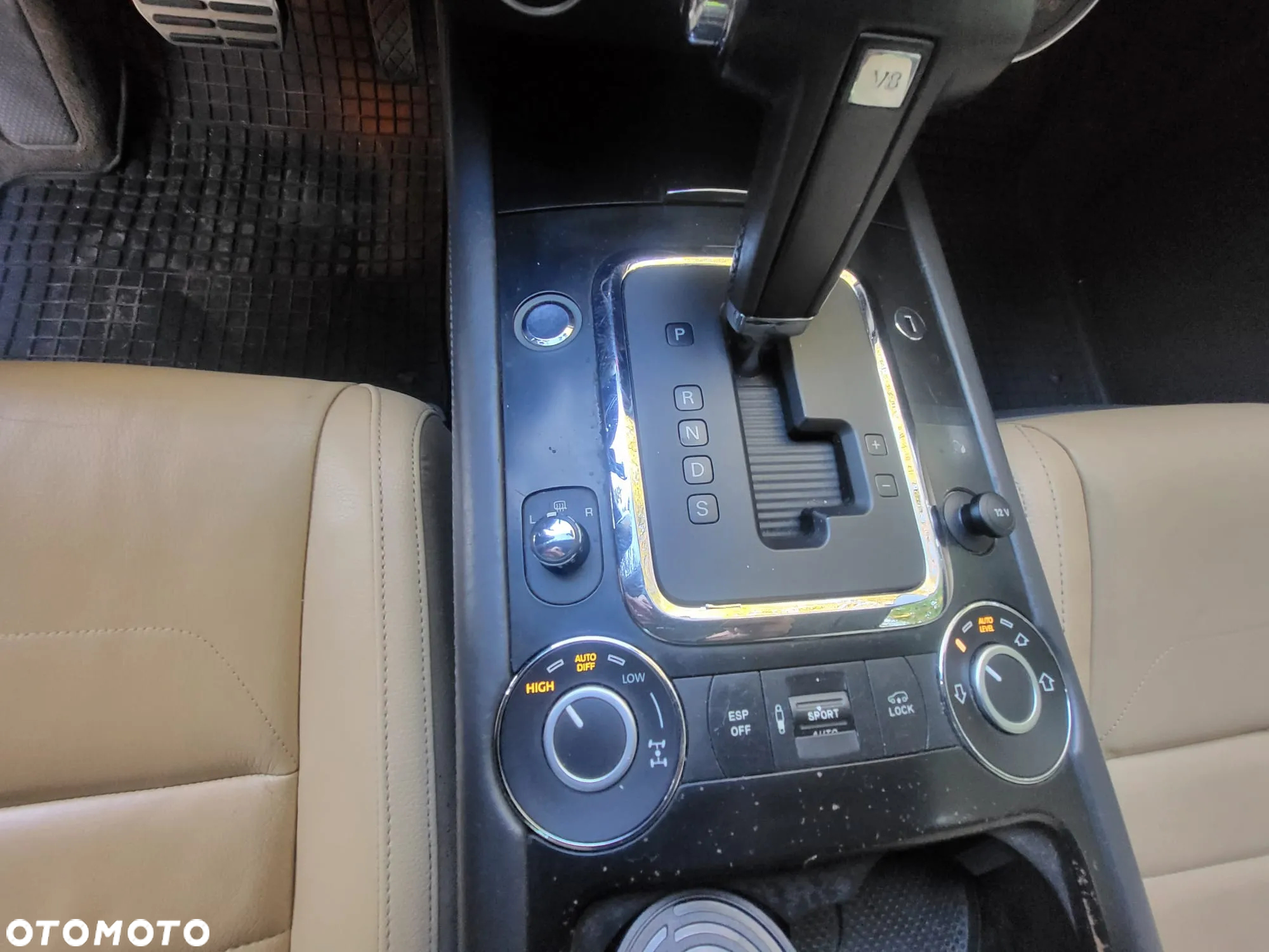 Volkswagen Touareg 4.2 V8 Automatik Individual - 13