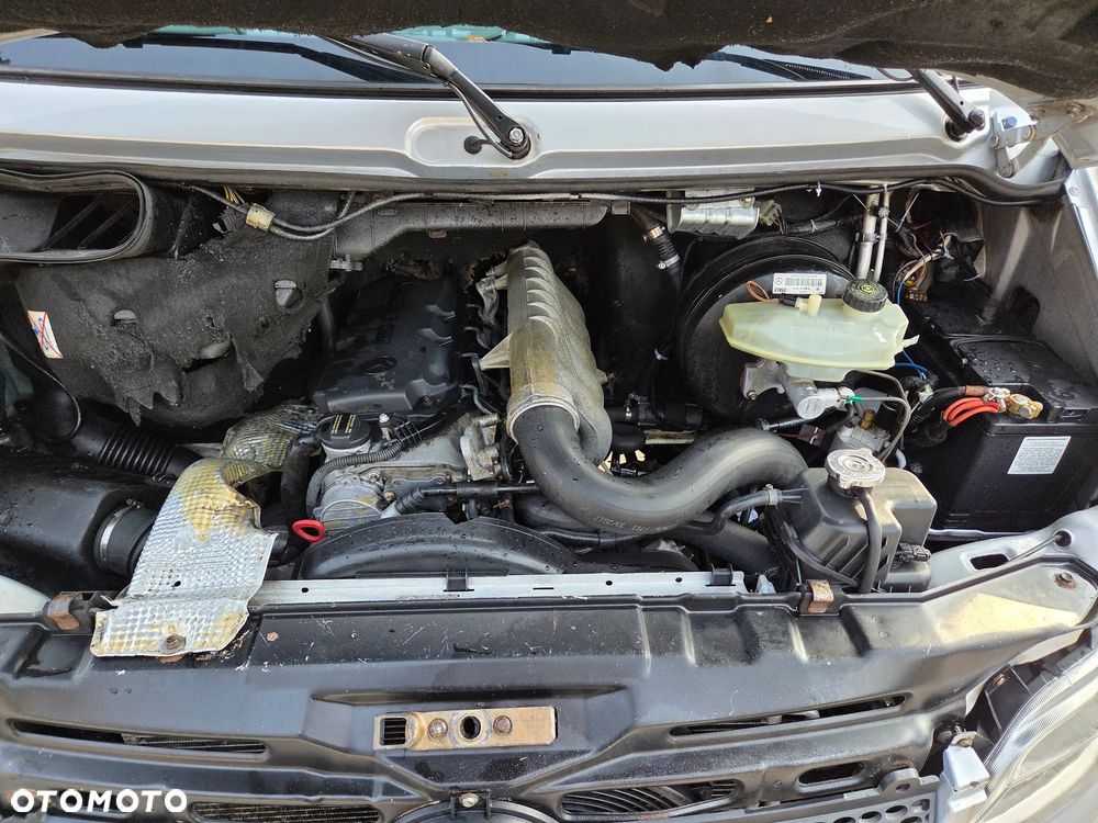 Mercedes-Benz SPRINTER 416 - 11