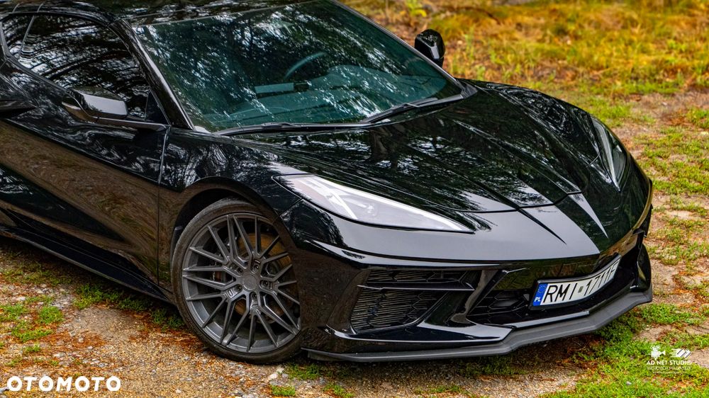 Chevrolet Corvette - 5